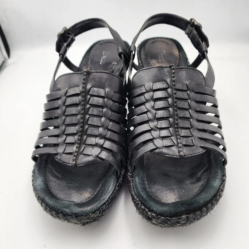 Bass Black Leather Strappy Wedge Sandal Size‎ 7M Hook & Loop Slightly Used
